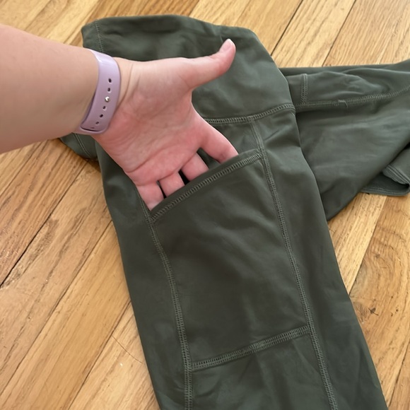 Green Reebok leggings - Picture 4 of 4